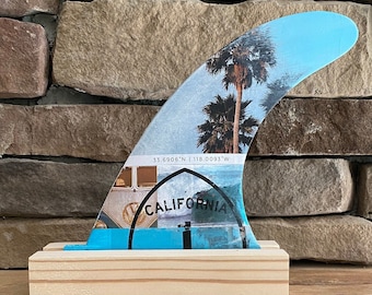 Surf - Huntington Beach, surf, surfeur, art du surf, Californie, décoration de plage, décoration côtière - collage d'ailerons de planche de surf HI (8 pouces)