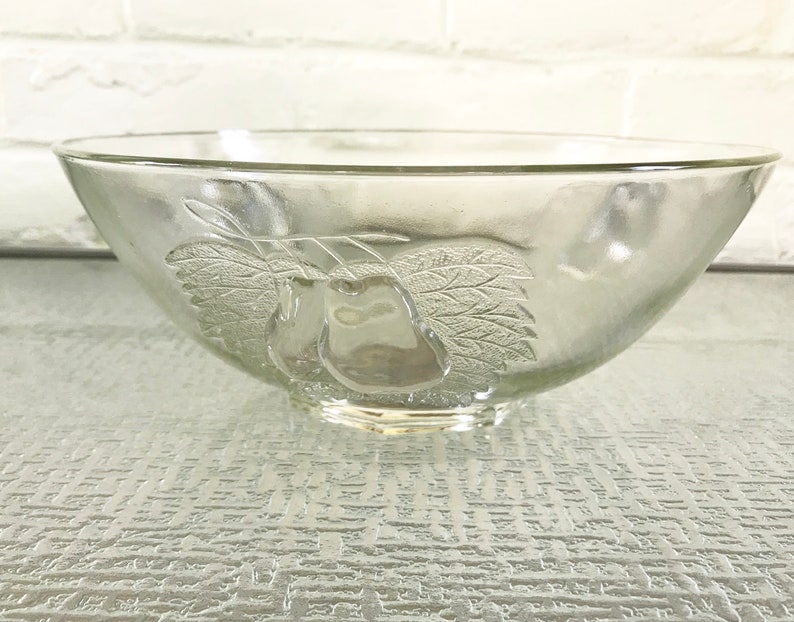 Jeannette Glass Company Baltimore Pear Serving Bowl image 1