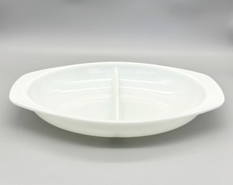 Pyrex Opal White Divided Baking Dish