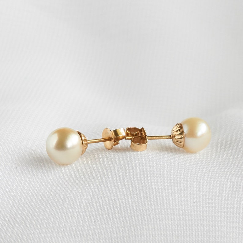 14k Yellow Gold 5mm White Round Freshwater Cultured Pearl Stud Post Screwback Earrings Fine Jewelry Gifts For Women For Her