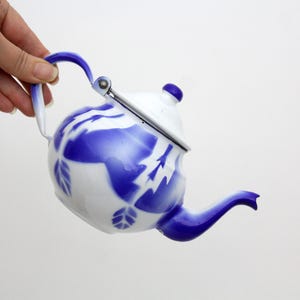 Vintage enameled tea pot // EMO Celje made in Yugoslavia teapot, rare blue design