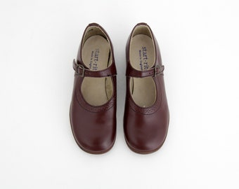 Vintage Girl's Start-rite Mary Janes // 1960s Brown Leather Kids Shoes Made in England