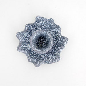 Vintage Signed Pottery Art Candleholder // Hand Made Cermaic Candle Holder // Cracked Glaze Pattern