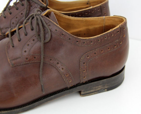 Vintage Men's Shoes // Handmacher Brown Leather C… - image 5