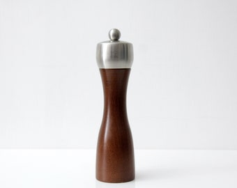 Vintage Peugeot Lion wood and steel pepper mill