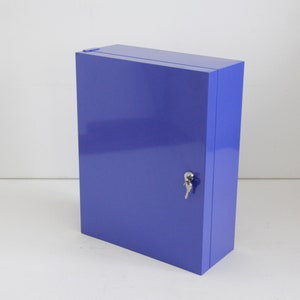 Vintage Ikea Blauer Metall Medizinschrank // An der Wand befestigter abschließbarer Badezimmerschrank