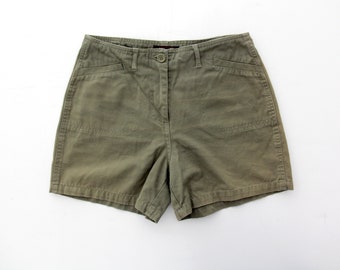 Vintage Shorts // Army Green Shorts Women Sportswear // Highwaisted Cargo Green Minimalist Shorts