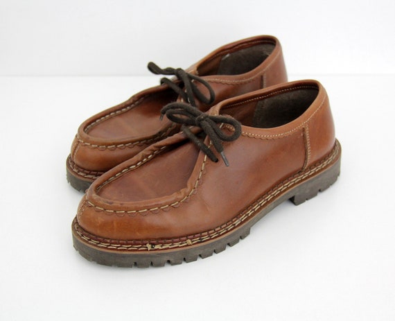 Vintage shoes // 90's brown chunky shoes // brown