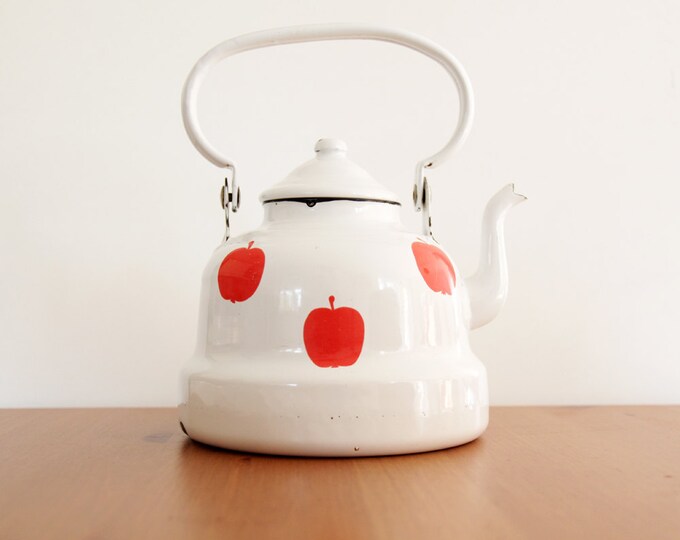 Vintage Enamel Teapot // Retro Enamelware // White Kettle With Etsy
