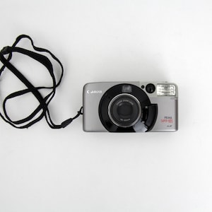 Vintage Film Camera Canon Prima Super 105 AiAf // Point and Shoot 35mm film camera // 38-105mm zoom lens // Canon Autoboy Luna 105