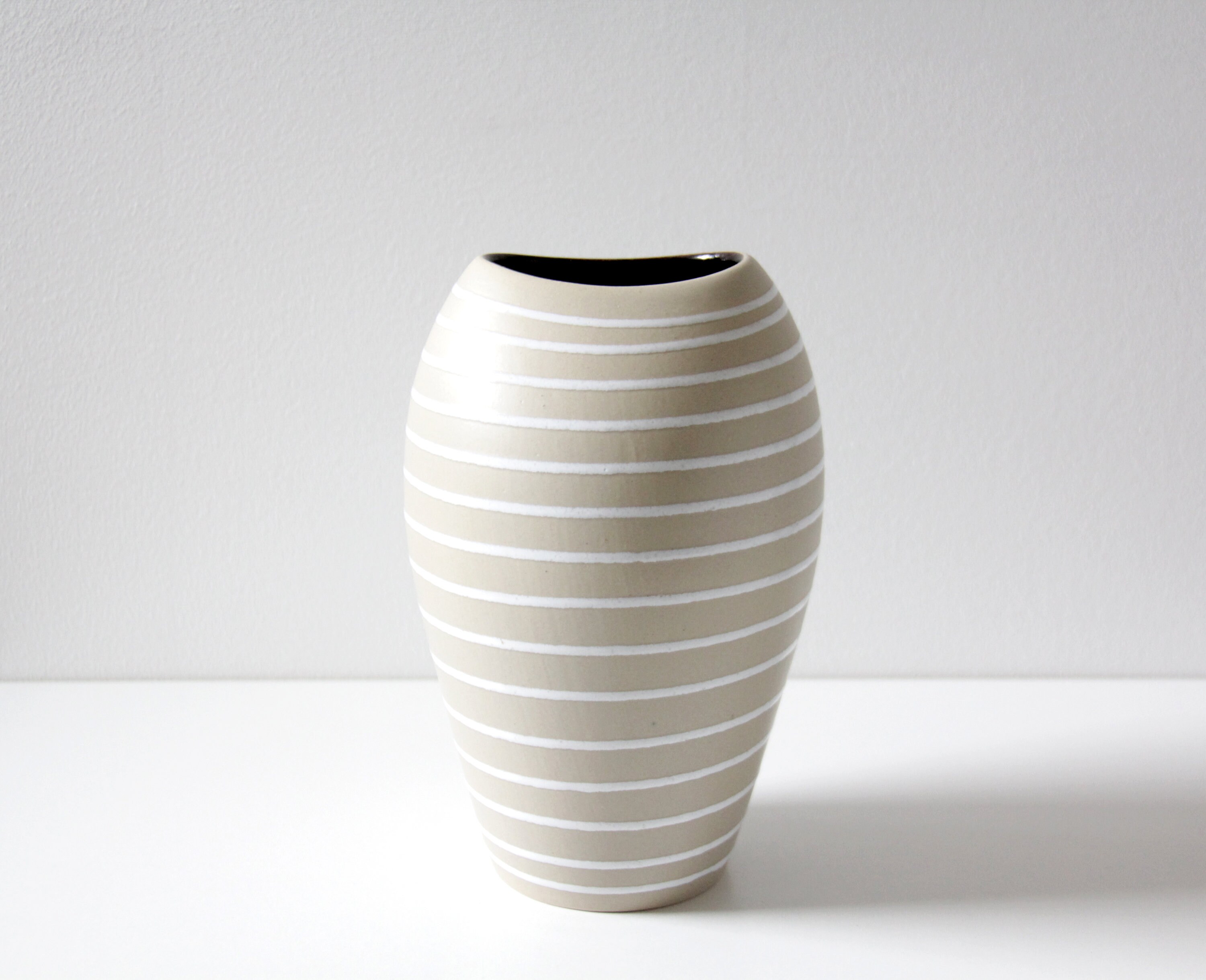 Ilkra keramik 1008 / 20 fkip.unmul.ac.id