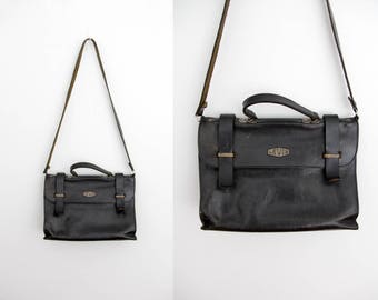 Vintage Bag // LEVI'S Dark Brown Leather Messenger Bag // Crossbody Satchel