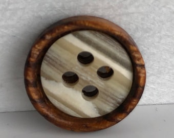 BUTTON SET: Wooden button with cream colored inset. Just under 3/4 inch. Set of 10 buttons.