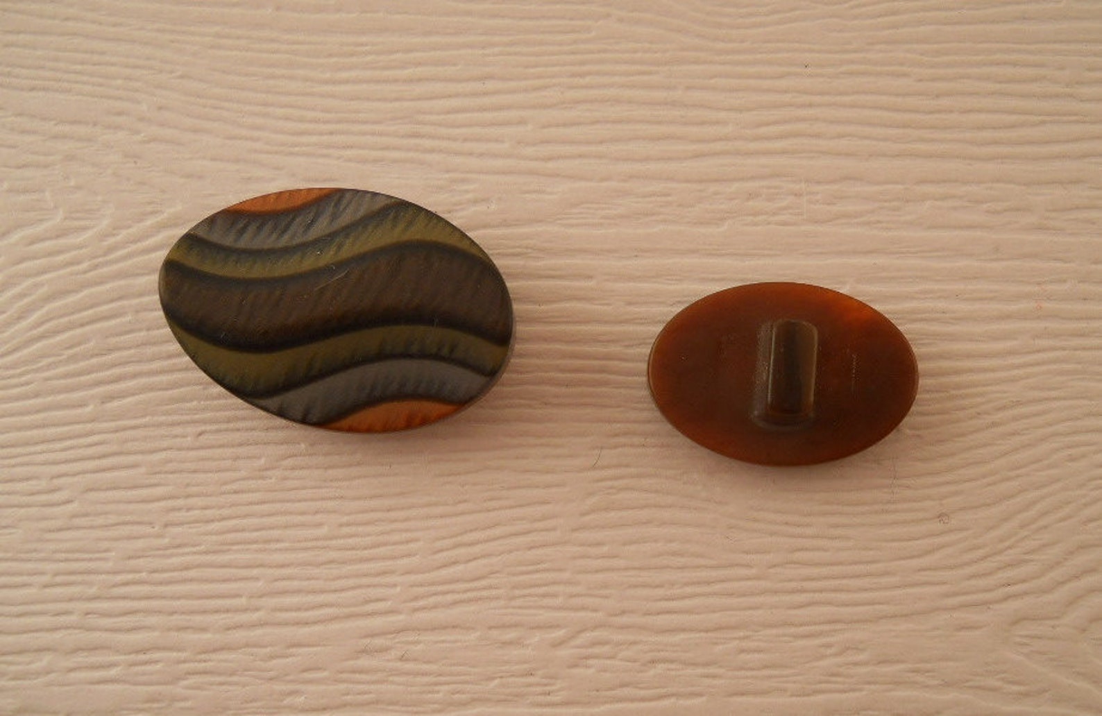 BUTTONS: Oval Button With Multi Colors, 2 Sizes, Sculptured. - Etsy