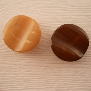 BUTTON SETS:  Brown buttons, two colors available, sculptured surface, 7/8 inch, set of 6 buttons.