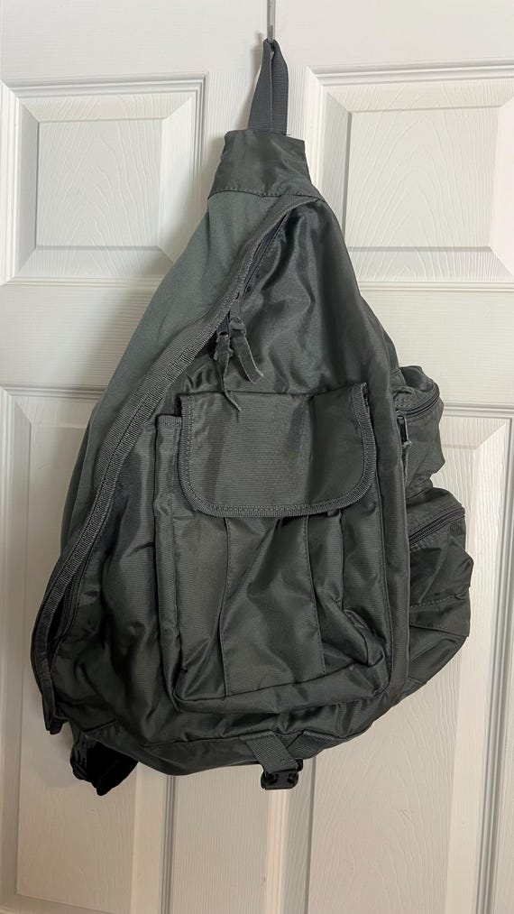 Vintage GAP Technical Sling Backpack from the late 19… - Gem
