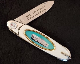 1953 Chevy Corvette Convertible - Franklin Mint collector knife  (N0923)