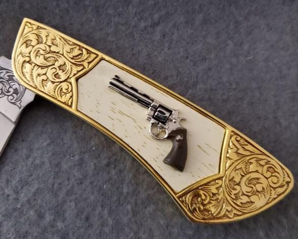 Colt 1955 Python. 357 Magnum Collectors Knife (N1467) - Etsy