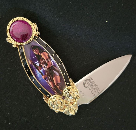 Xena Warrior Princess Collectors Knife (n0201_a) Officially
