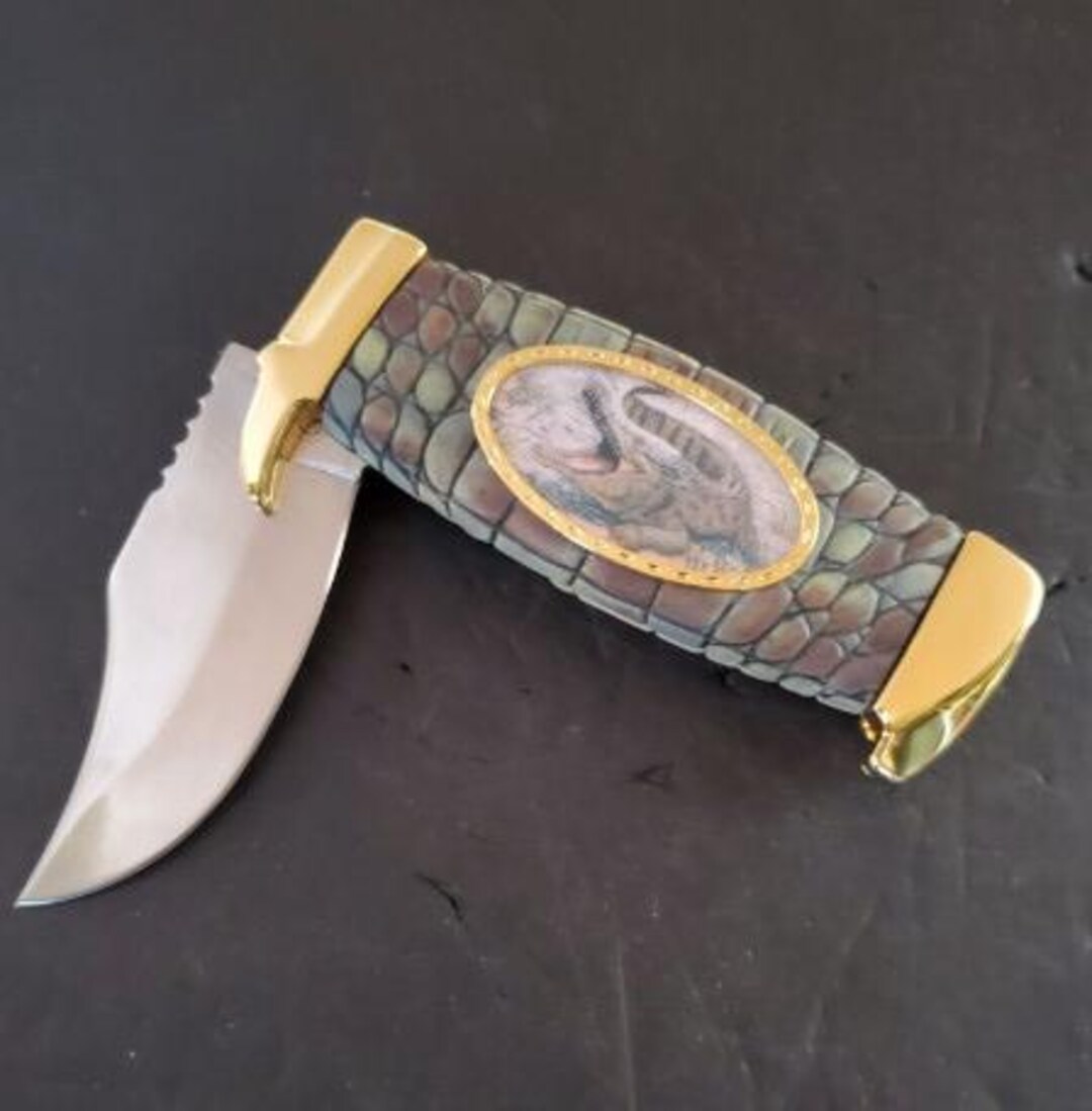 Australian Crocodile Collectors Knife by the Franklin Mint (N1963