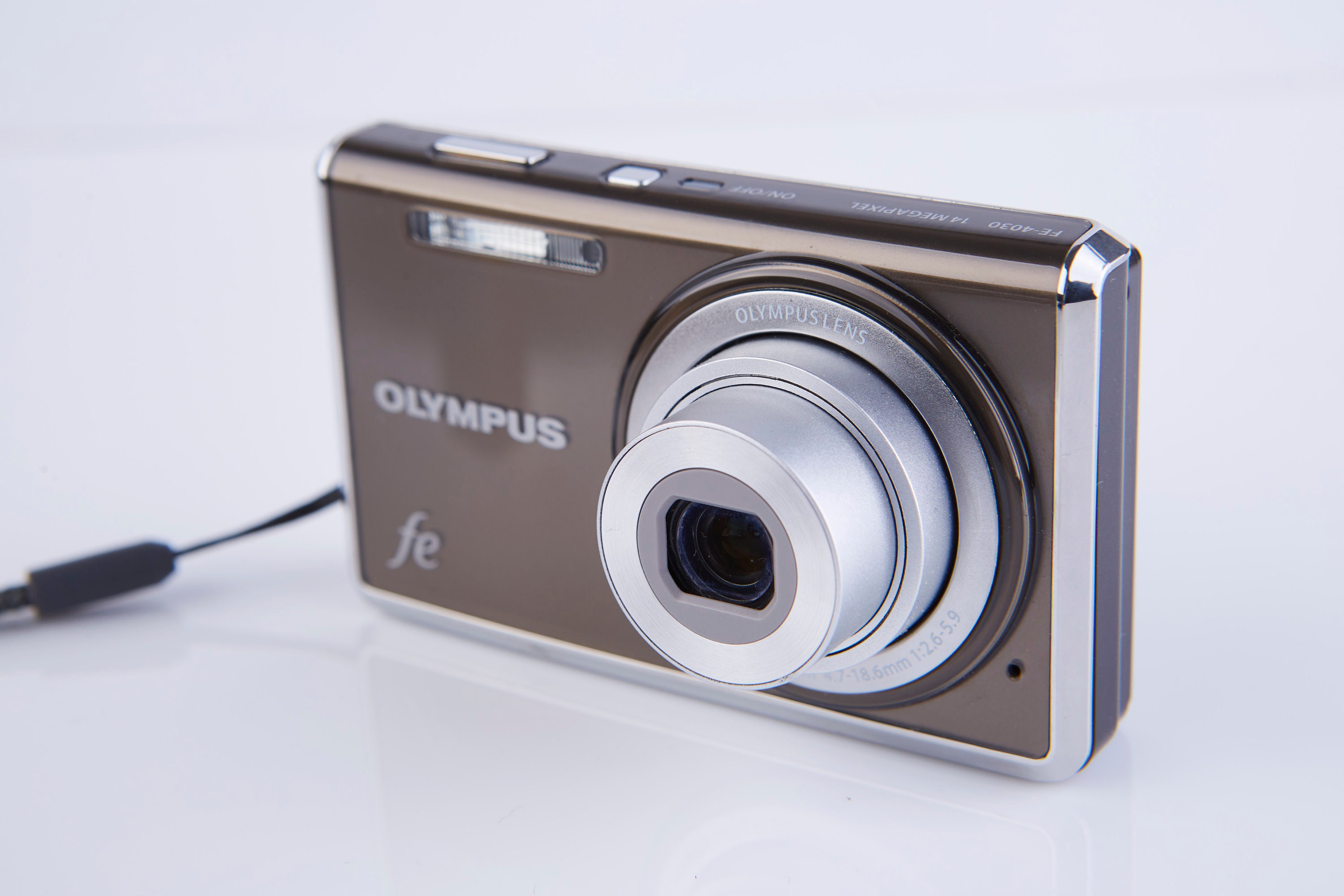 Olympus FE-4030 Compact Digital Camera. Vintage Digital Olympus FE-4030 Compact Digital Camera. Vintage Digital