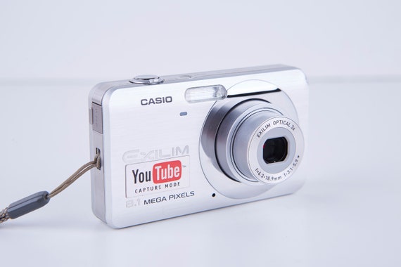 Digital Camera Magazine - Casio Exilim EX-Z80