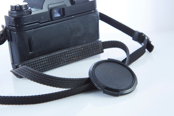 オリンパス OM40 プログラムフィルムカメラ（50mmレンズ付き） - Etsy 日本