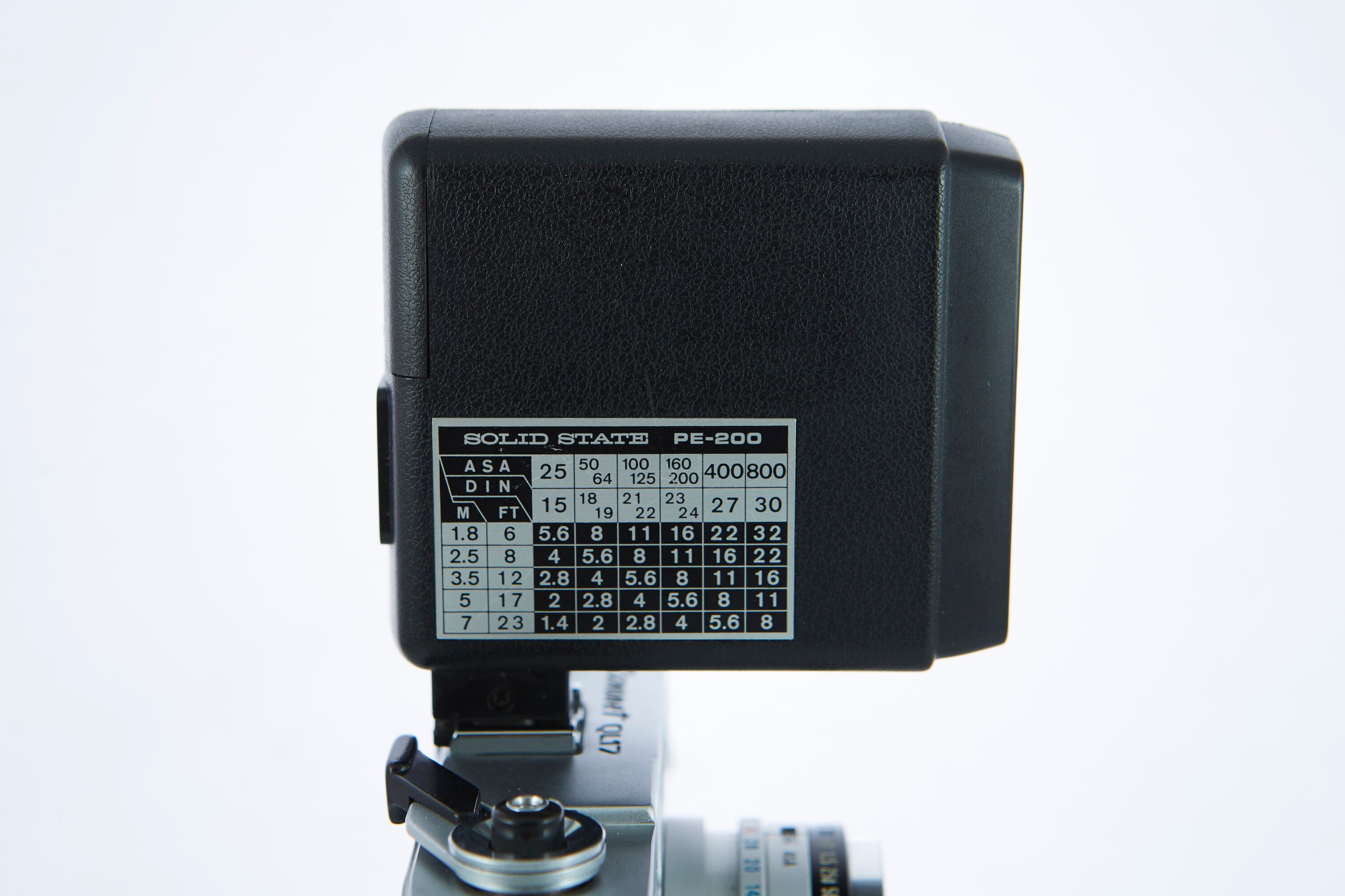 Olympus レンジファインダーカメラ National PE-200B il_fullxfull.2889095269_kau3.jpg