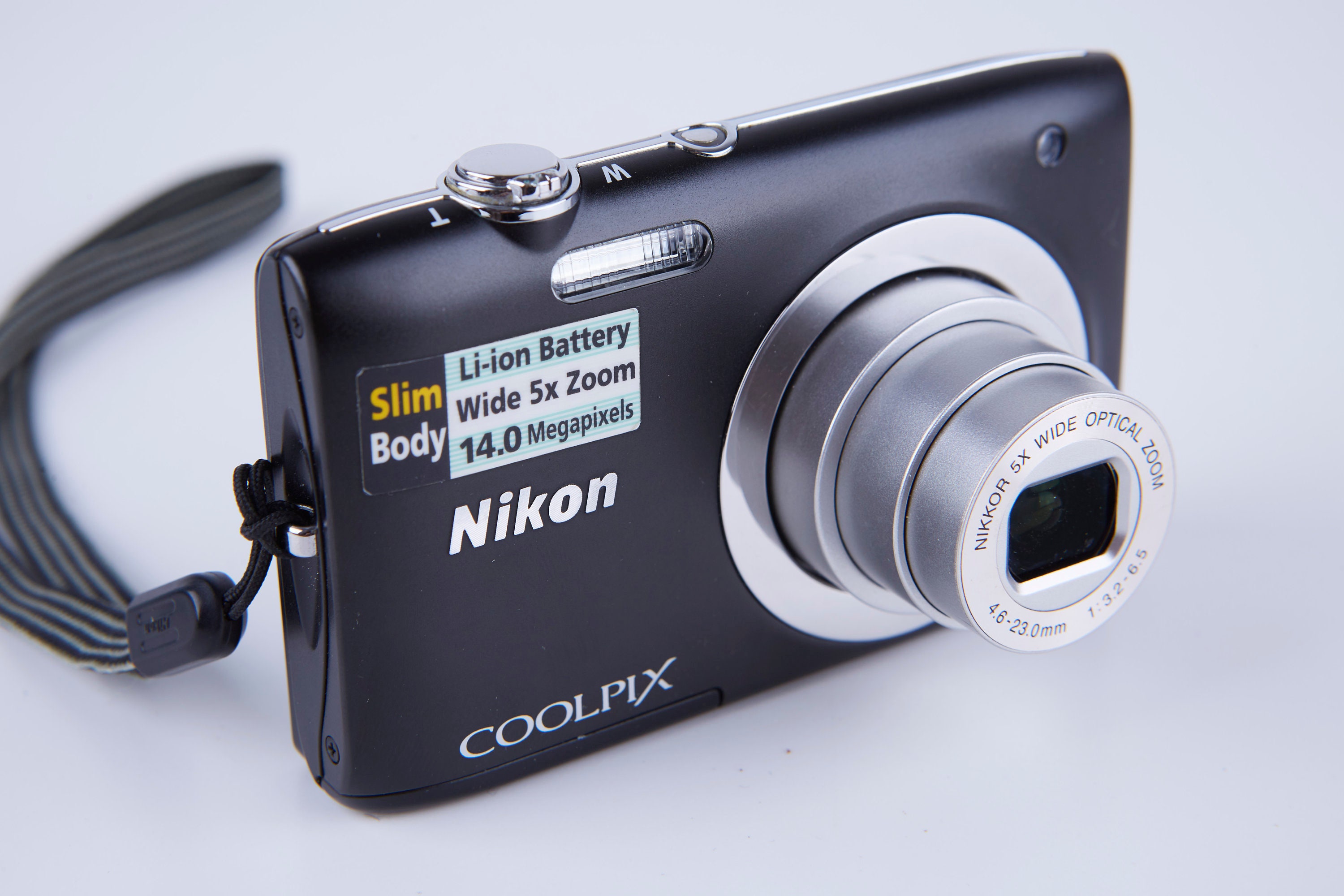 Compact Cameras Nikon S2600 Coolpix Nikon Coolpix S2600