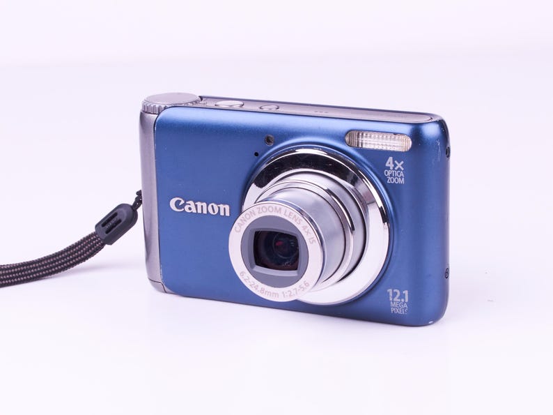 Canon Powershot A3100 IS 12MP 4X Zoom Compact Digital Camera. Vintage