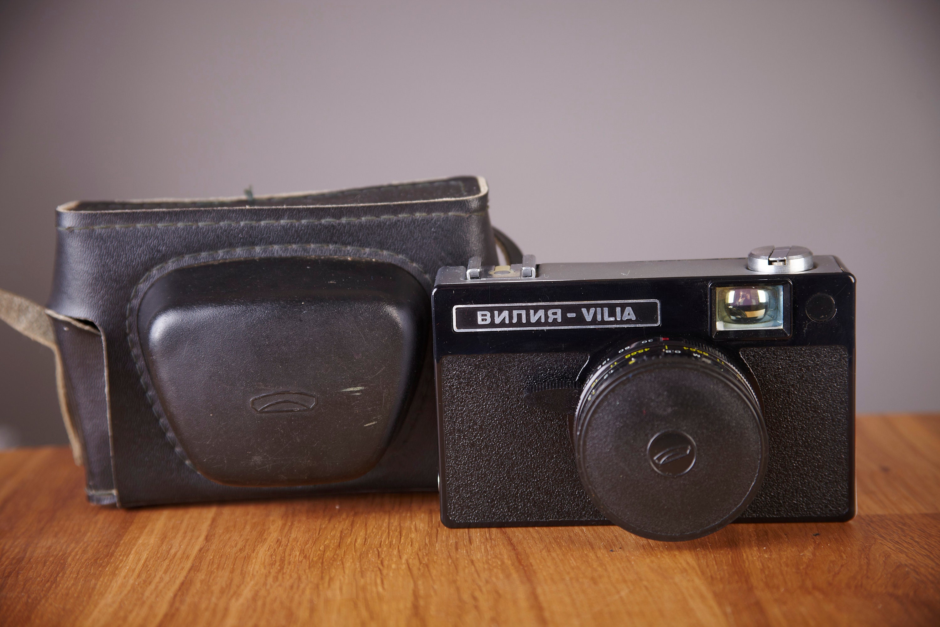 Vilia 35mmフィルムカメラ – ヴィンテージソビエトビューファインダー