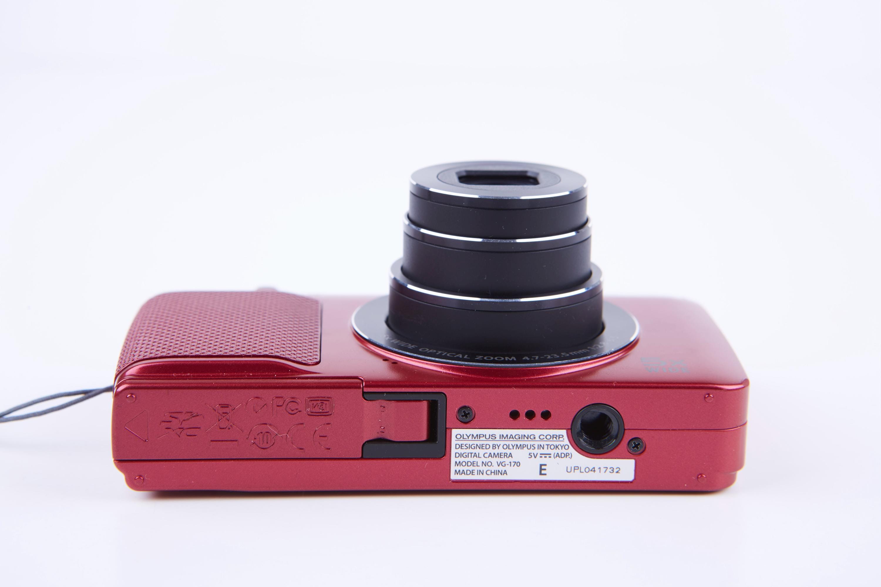 オリンパス VG-170 デジタルカメラ: 14MP、5倍ズーム、レッド