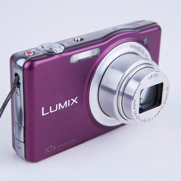 Panasonic Lumix DMC-SZ1 Compact Digital Camera. Vintage Digital Camera. Working Digital Camera. Tested. Point and Shoot Camera.