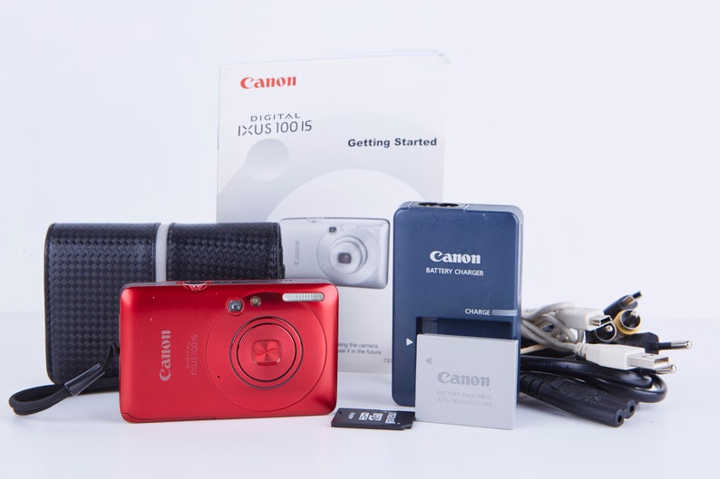 Canon Digital IXUS 100 IS 12MP 3 X Optical Zoom Digital Camera. Vintage Digital Camera. Working Digital Camera. Tested. image 2