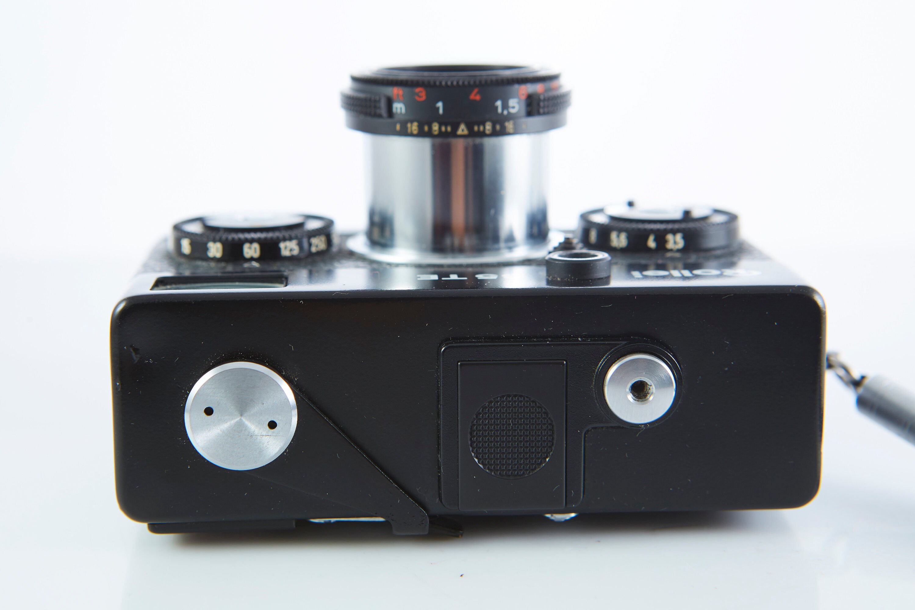 Rollei 35 フィルムカメラ + Tele-Tessar 4/135 Rollei 35 フィルムカメラ + Tele-Tessar 4/135 Rollei35