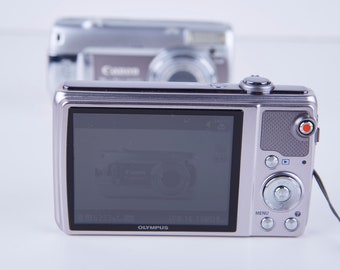 オリンパス OLYMPUS VR-360 シルバー Olympus VR-360 Digital Camera 16 Megapixels 12.5x Optical