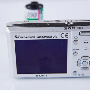 Sony Cyber-shot DSC-T5 Digital Camera. Vintage Digital Camera. Working Digital Camera. Tested. Boxed. image 5