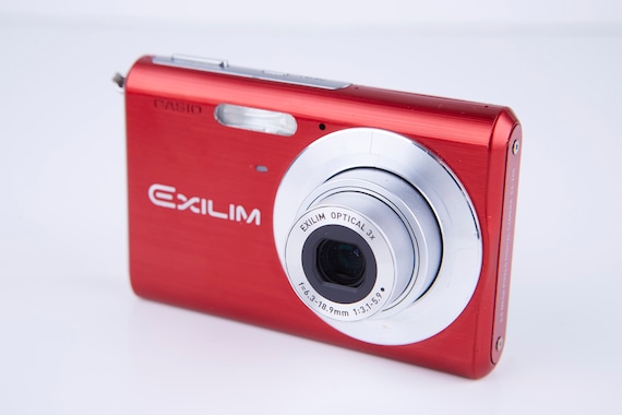 新入荷 デジタルカメラ カシオ オフィシャルWEBサイト EX-Z60