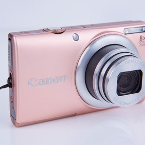 Canon Powershot A4000 16MP 8X Zoom Compact Digital Camera. Vintage