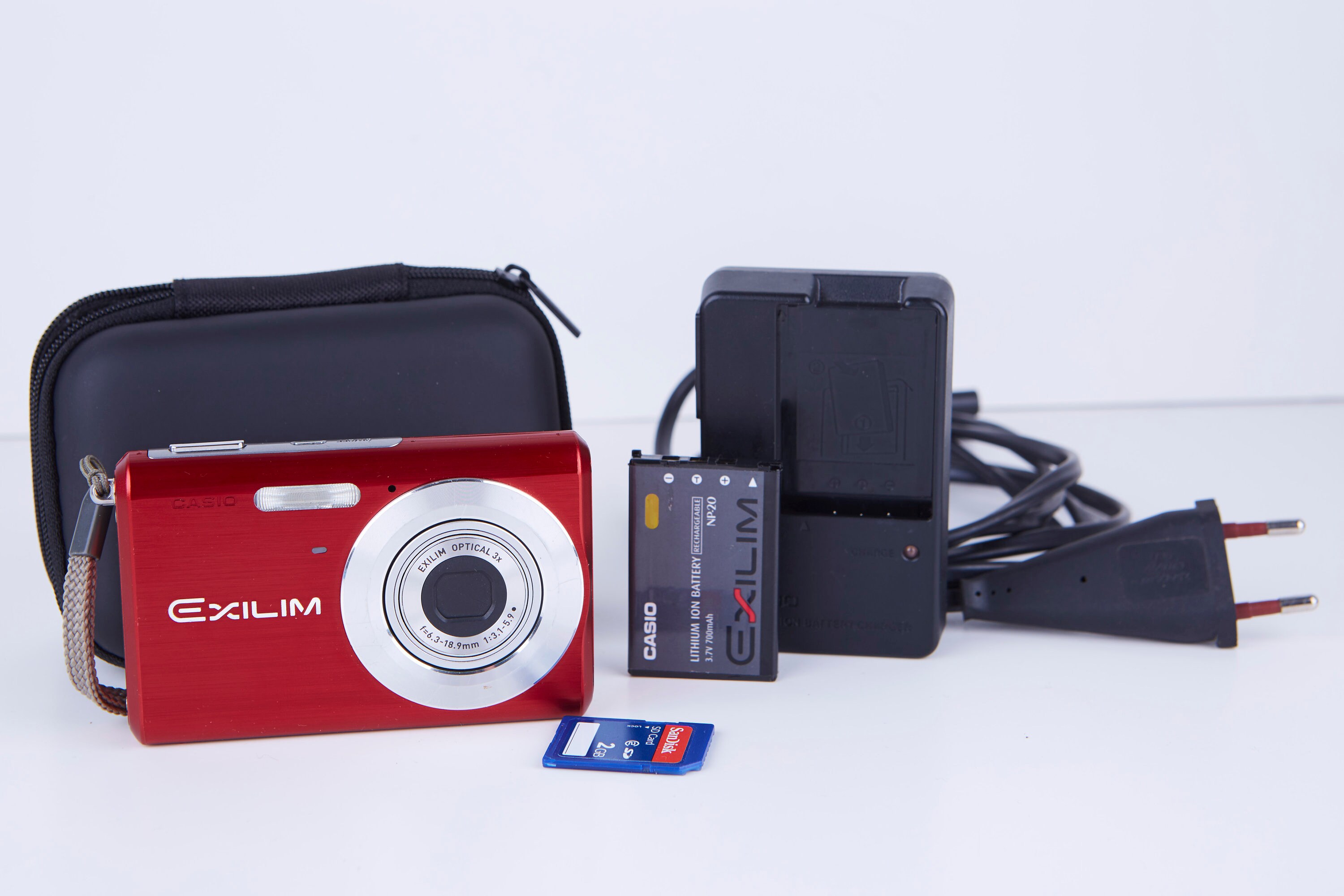 Casio Exilim EX-Z60 6MP Compact Digital Camera – Vintage