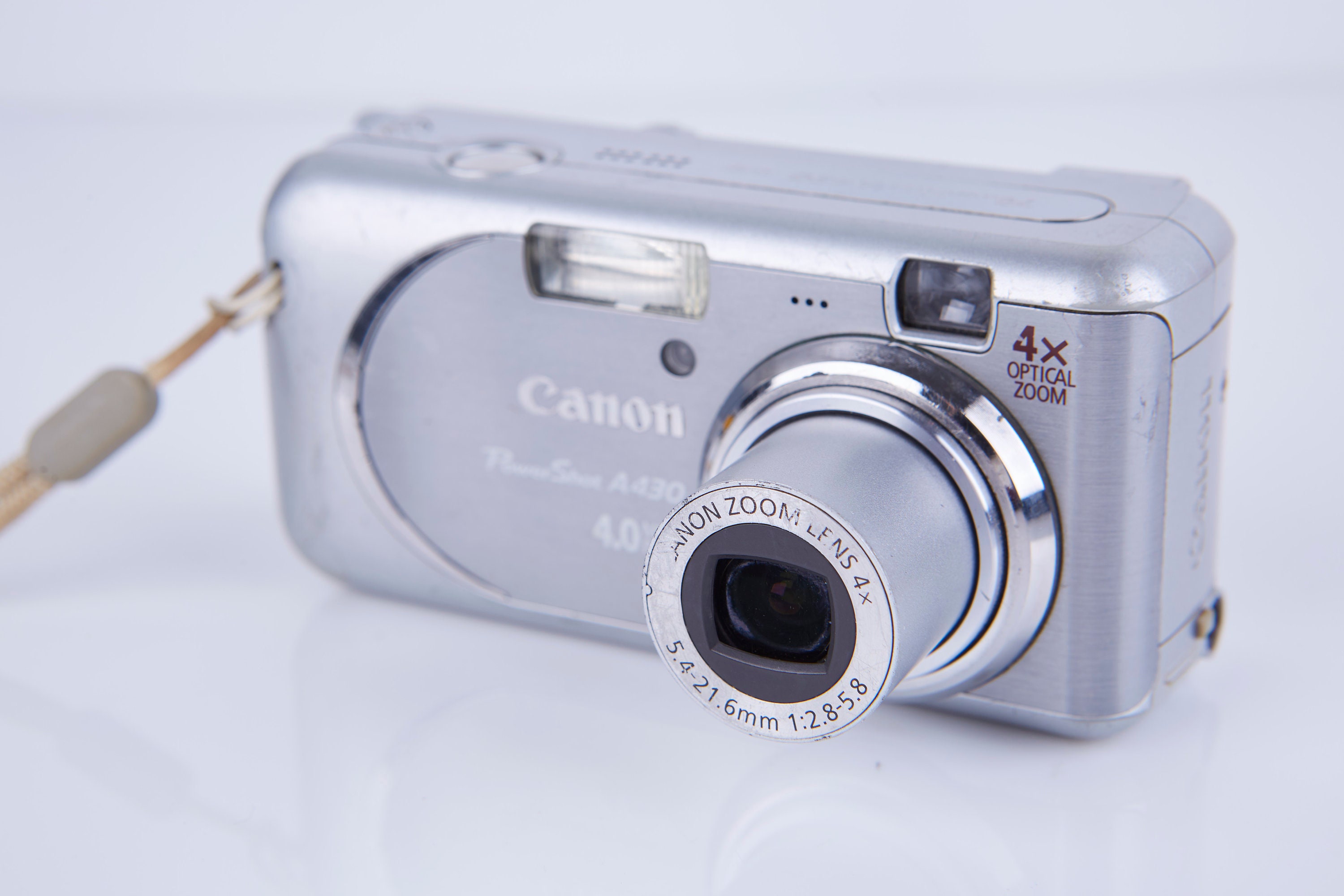 Cámara digital Canon PowerShot A430 de 4MP con zoom óptico de 4x