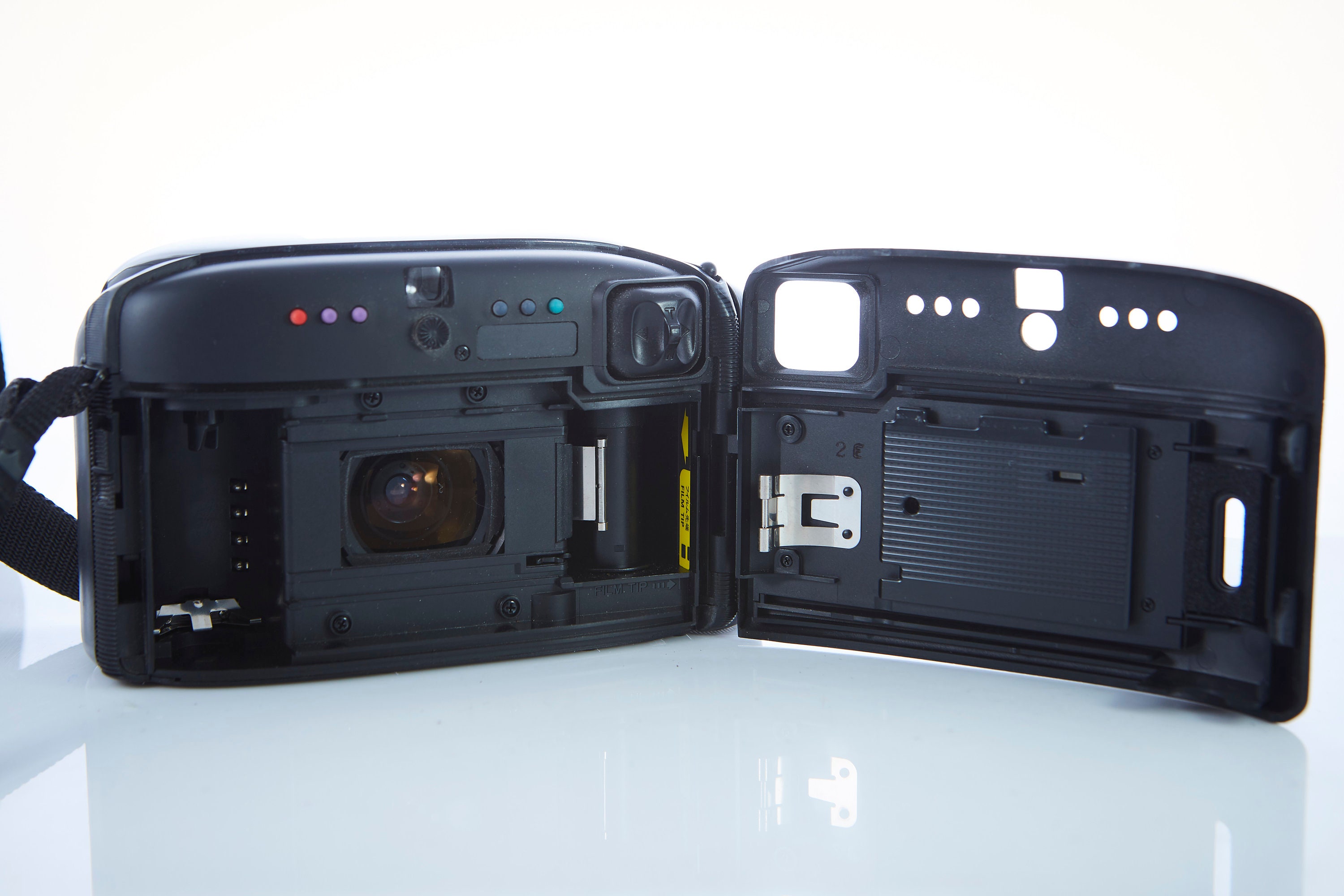 Konica AiBORG フィルムカメラ フィルムカメラ】Konica AiBORG で写真を撮りました！何？この