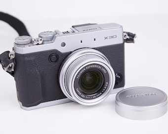 Fujifilm Finepix 30i Compact Digital Camera. Vintage Digital Fujifilm Finepix 30i Compact Digital Camera. Vintage Digital