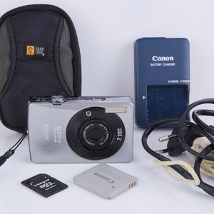 Canon Digital IXUS 75 7MP 3X Zoom Compact Digital Camera. Vintage Digital Camera. Working Digital Camera. Tested. image 2