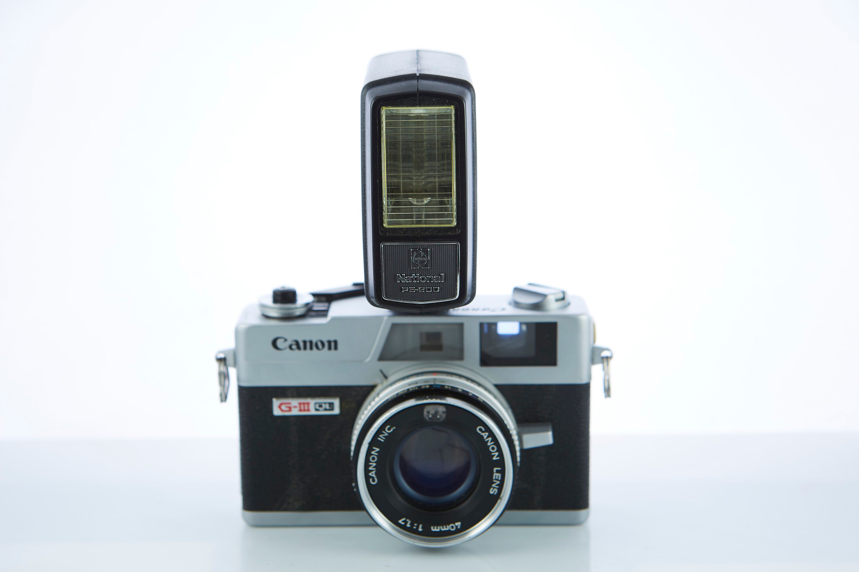 Olympus レンジファインダーカメラ National PE-200B il_fullxfull.2889095269_kau3.jpg