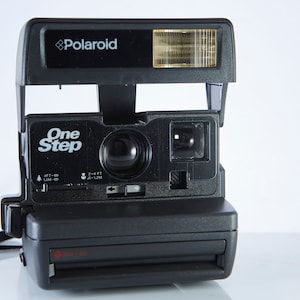 Instant Camera Polaroid One Step. Instant Camera Polaroid. Working Instant Camera.