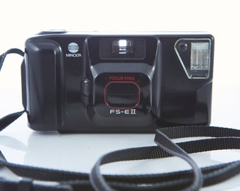 ミノルタ FS-E II 35mmコンパクトフィルムカメラ - Etsy 日本