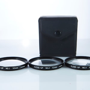 Vintage 52mm Close-up Lens Set.
