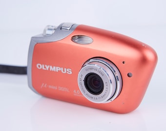 Olympus Mju mini DIGITAL 4MP 2X Zoom  Compact Digital Camera. Vintage Digital Camera. Working Digital Camera. Tested.