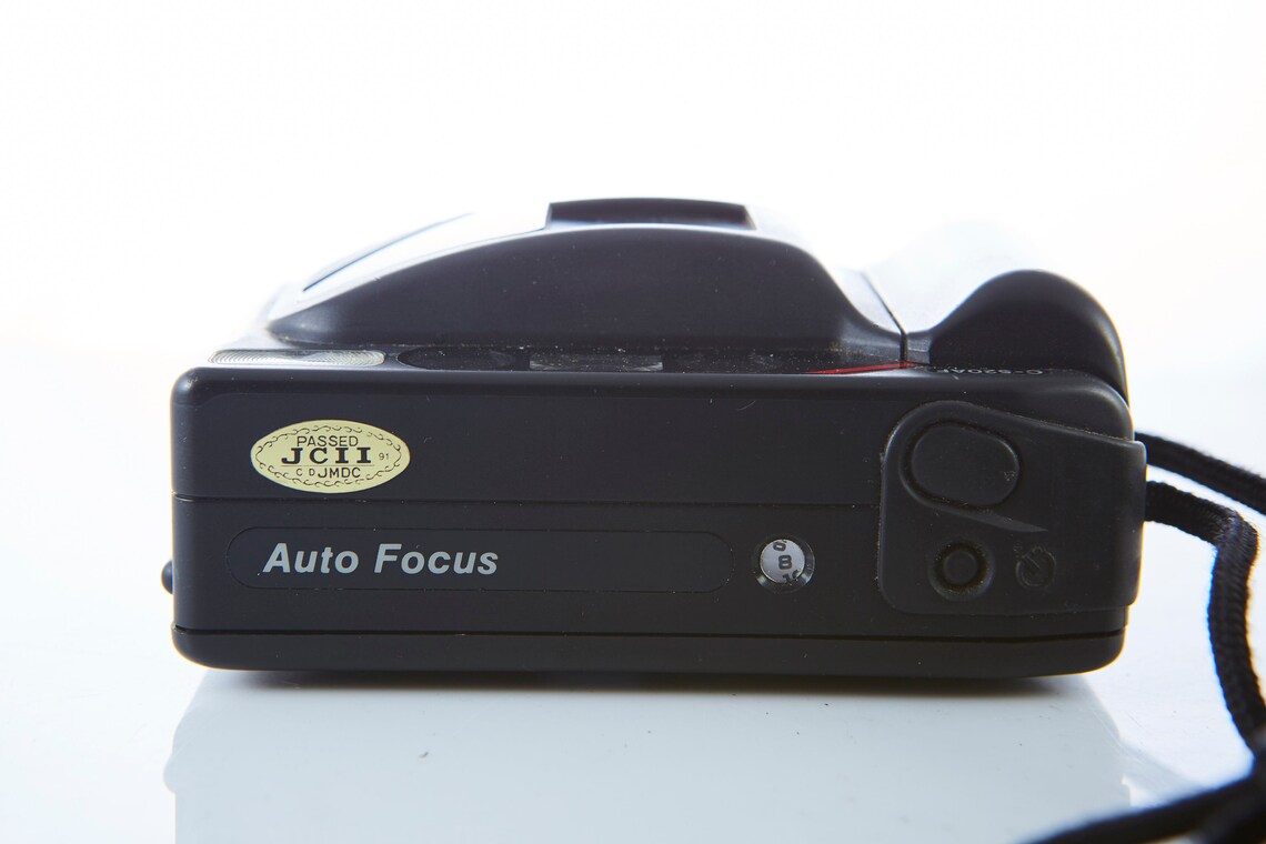Panasonic C-520AF Film Camera: 35mm Point & Shoot with Case, foto 3 di 5